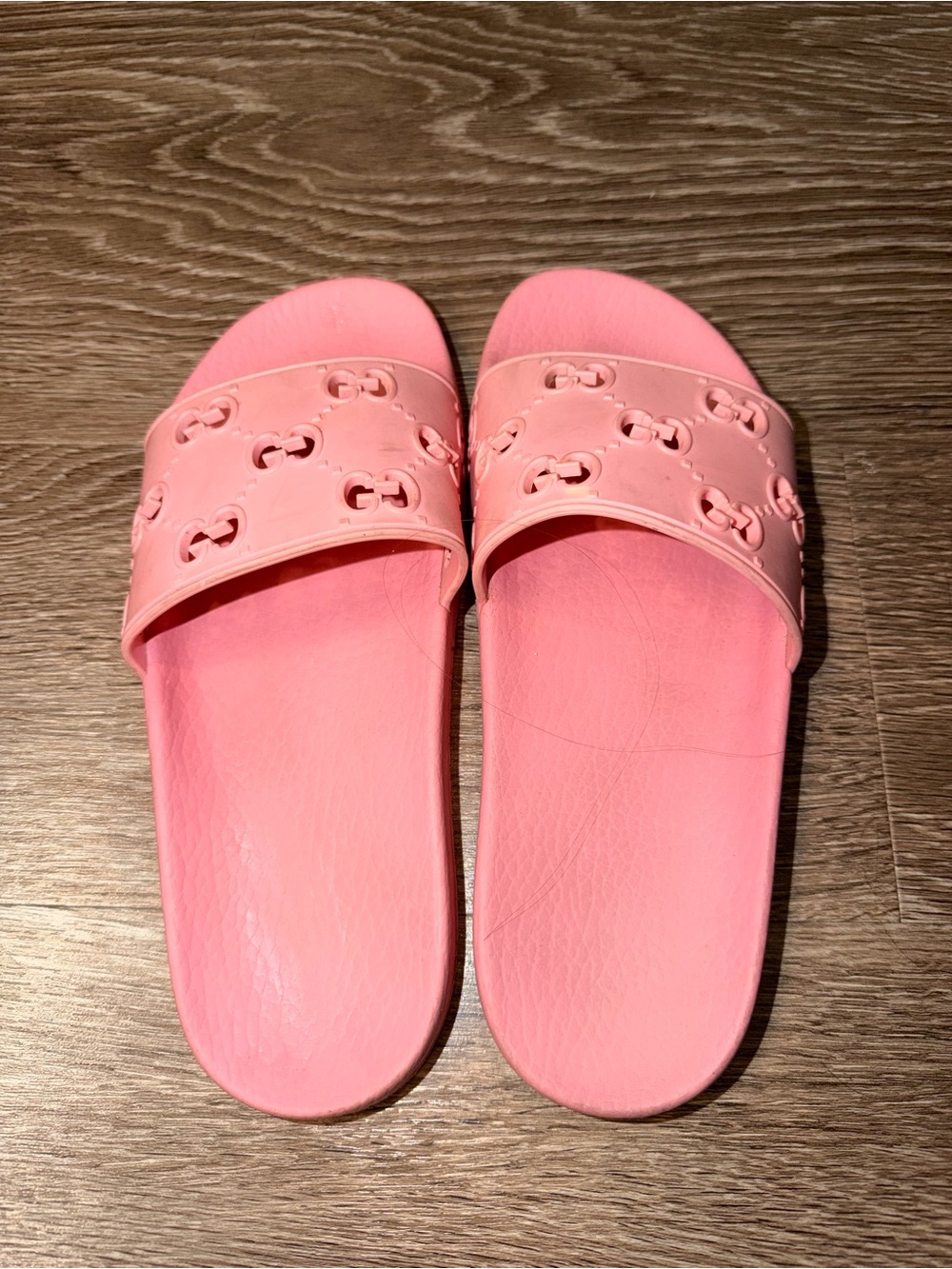 Authentic Gucci GG Rubber Slide Sandals Pink Women’s US 7 (EU 37) - Picture 2 of 3